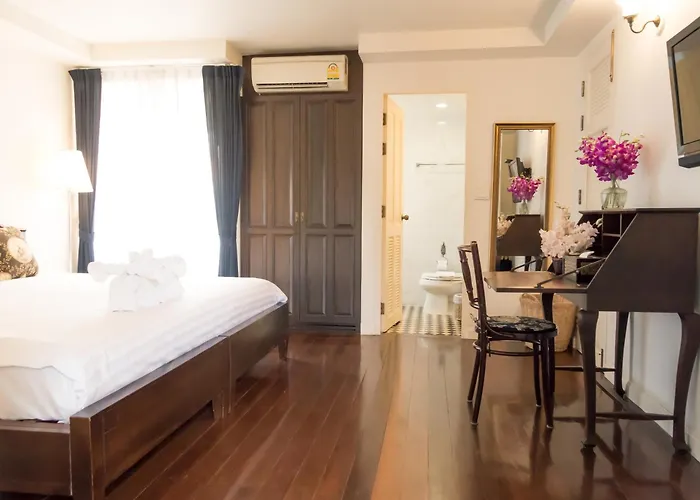 Hotel Ssip Boutique Dhevej (adults Only) Bangkok