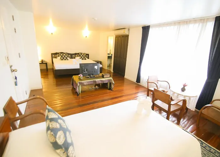 Ssip Boutique Dhevej (adults Only) Bangkok