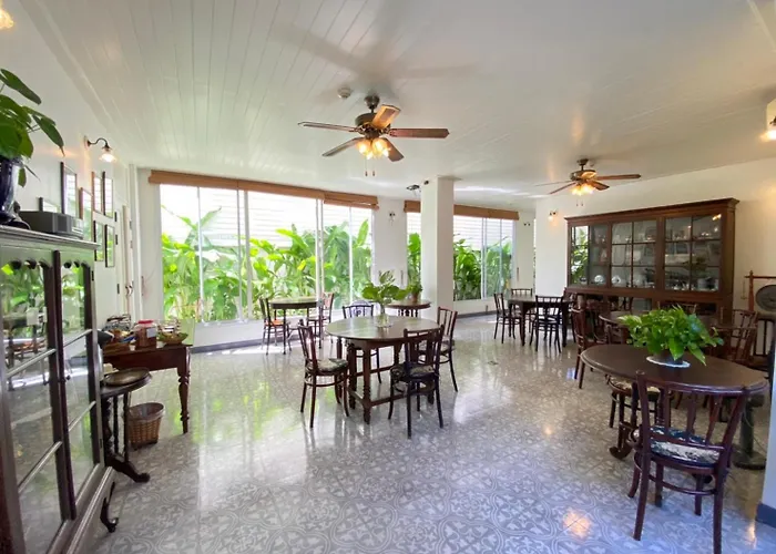 Ssip Boutique Dhevej (adults Only) Hotel