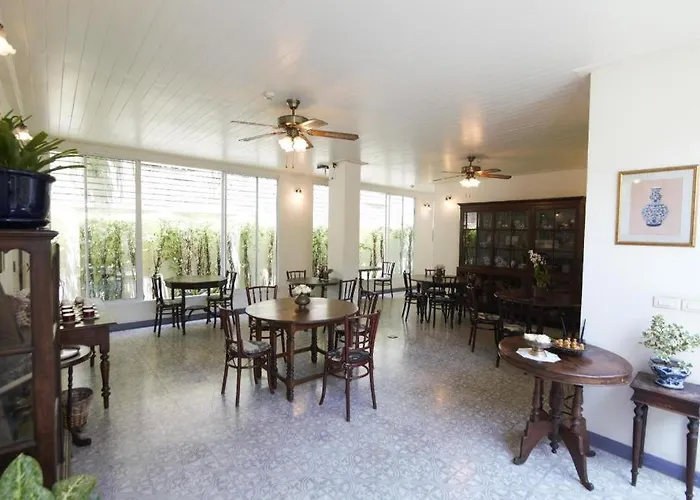 Ssip Boutique Dhevej (adults Only) 4*