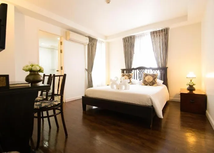 Hotel Ssip Boutique Dhevej (adults Only) Bangkok