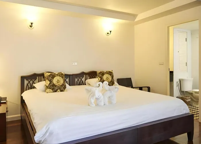 Ssip Boutique Dhevej Bangkok